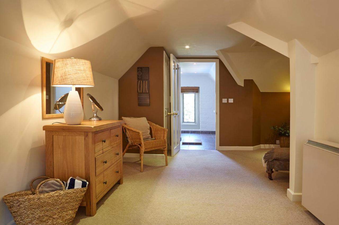 Bed and breakfast The Den At Backwell Down