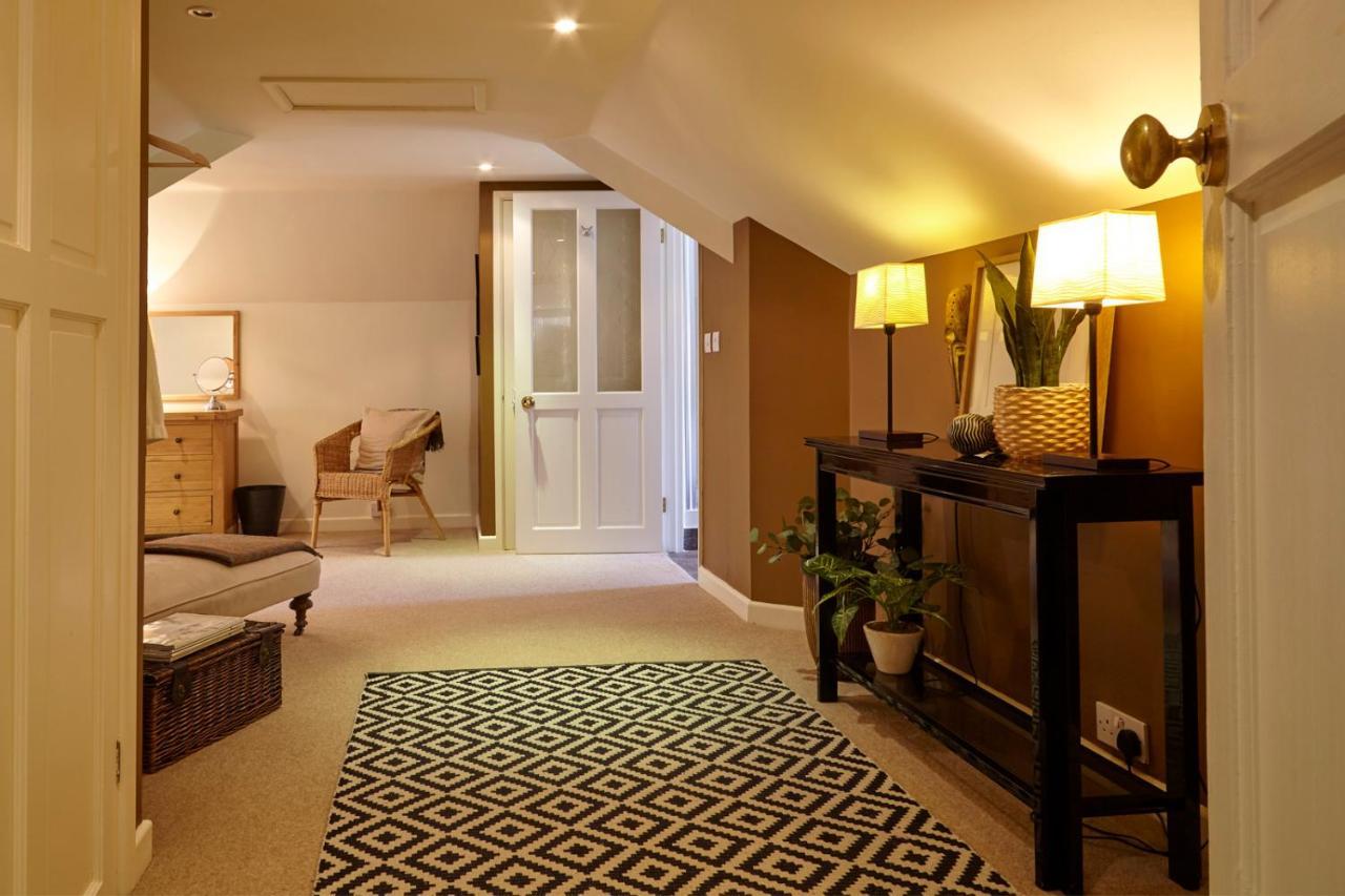 The Den At Backwell Down Bed and breakfast Nailsea